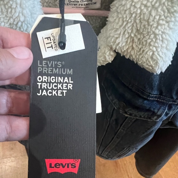 Levi's Trucker Jean Jacket Size L womans - Picture 4 of 5